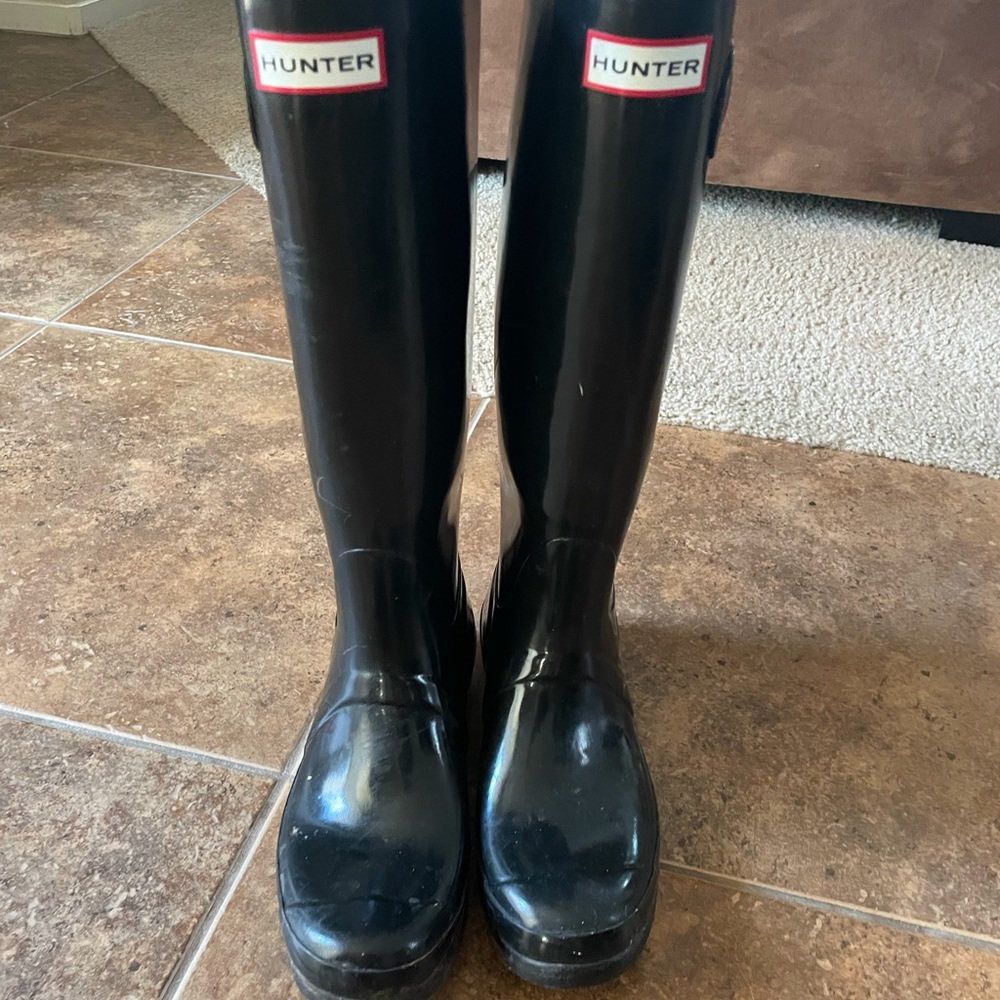 Size 8 Tall Black Hunter Boots.